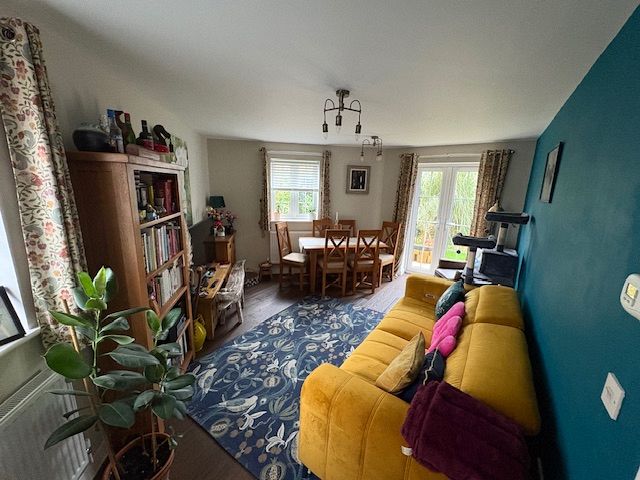 4 Crouch Hill Close , Sherborne 